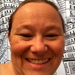 Meet your Posher, Sara